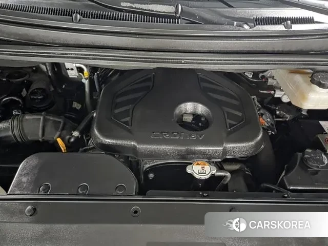 Hyundai Grand Starex 2018 Серебряный из Кореи, фото 6