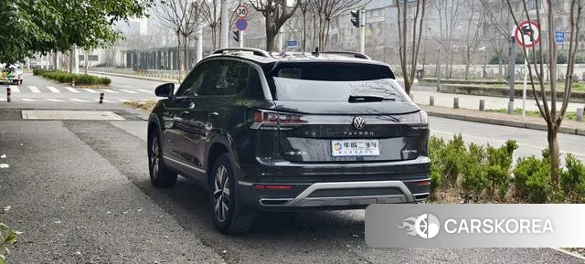 Volkswagen Tanyue 2024 Темно-серый из Китая, фото 6
