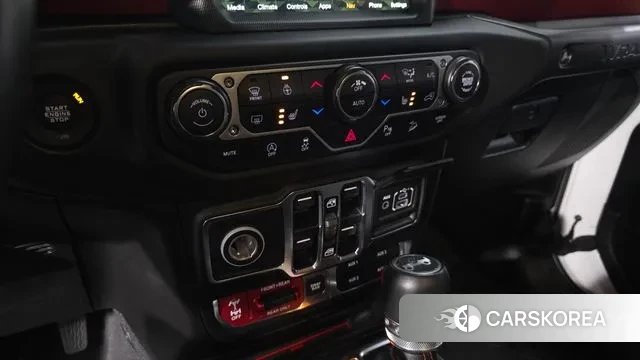 Jeep Wrangler (JL) 2019 Белый из Кореи, фото 6