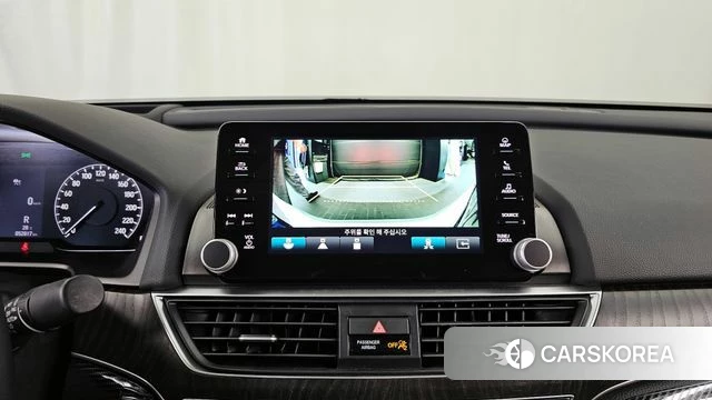 Honda Accord 10th Generation 2022 Белый из Кореи, фото 6