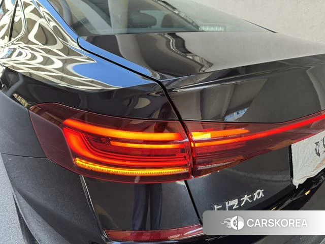 Volkswagen Passat 2022 Черный из Китая, фото 6