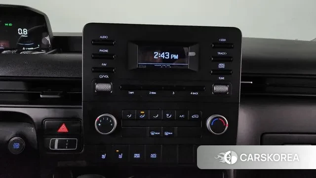 Hyundai Staria 2023 Серебряный из Кореи, фото 6