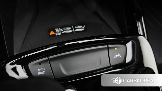 Chevrolet (GM Daewoo) Trax Crossover 2023 Черный из Кореи, фото 6