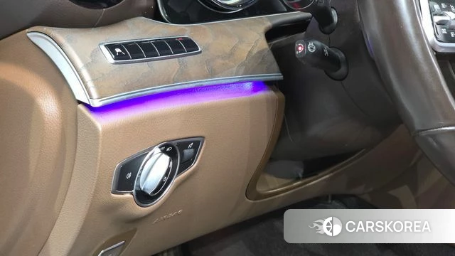 Mercedes-Benz E-Class W213 2019 Белый из Кореи, фото 6