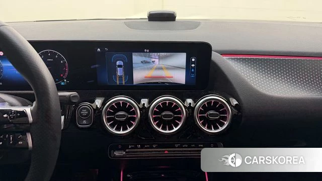 Mercedes-Benz GLA - Class H247 2025 Черный из Кореи, фото 6