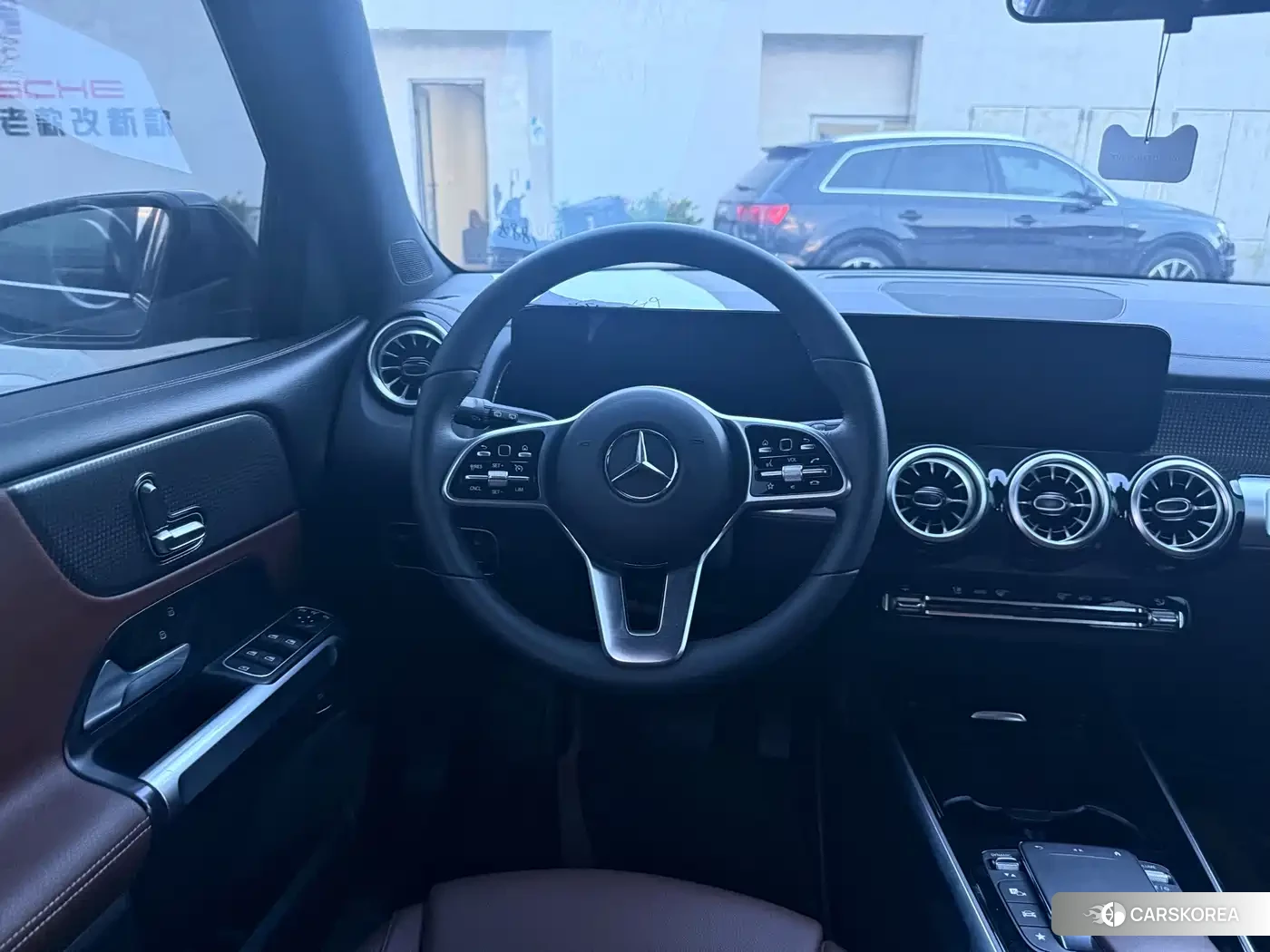 Mercedes-Benz GLB 2023 Черный из Китая, фото 6