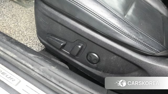 Hyundai Grandeur IG 2018 Белый из Кореи, фото 6