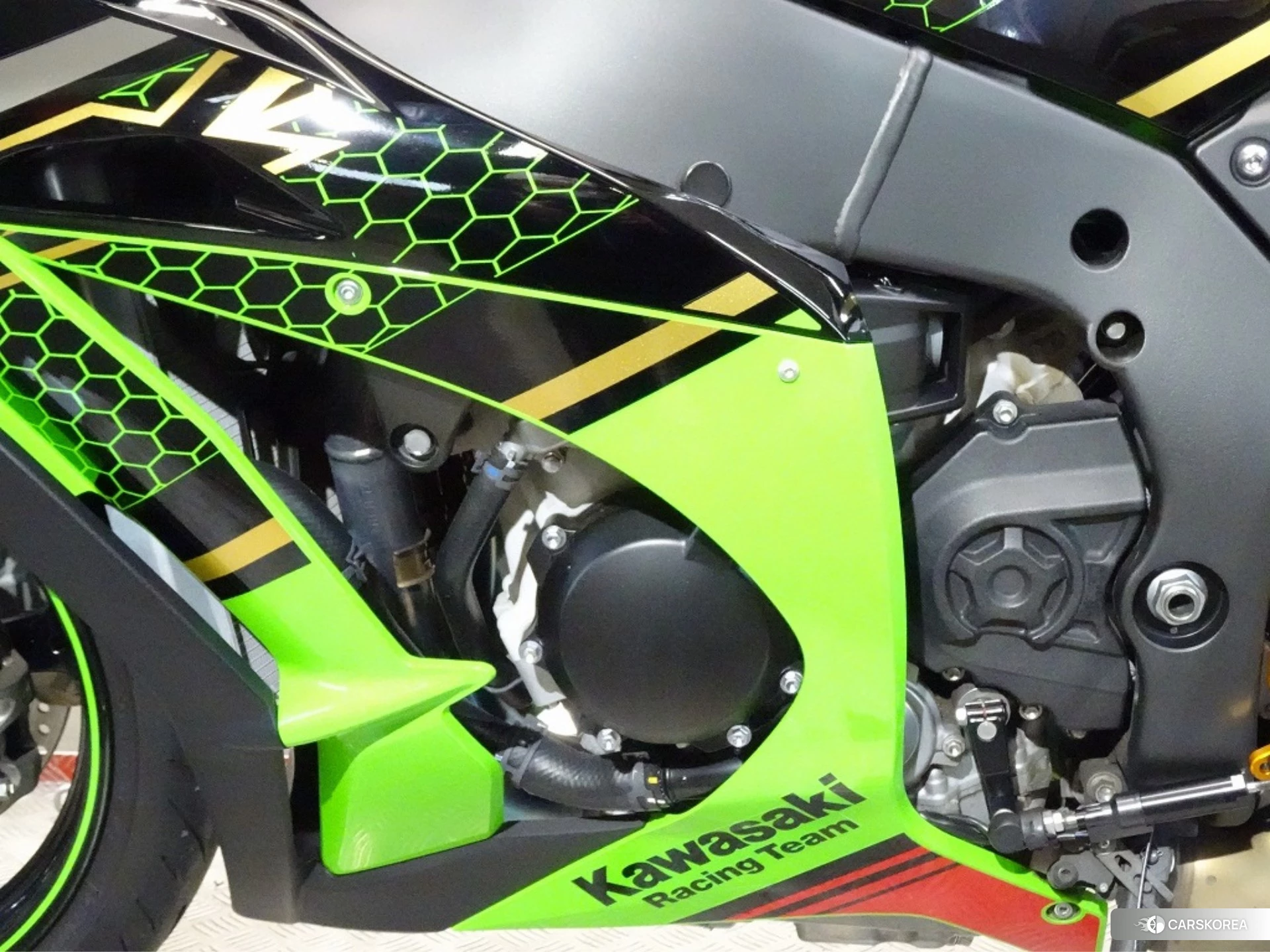 Kawasaki ZX-10R NINJA id 4192788 из Японии 6