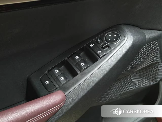 Kia Seltos 2021 Красный из Кореи, фото 6