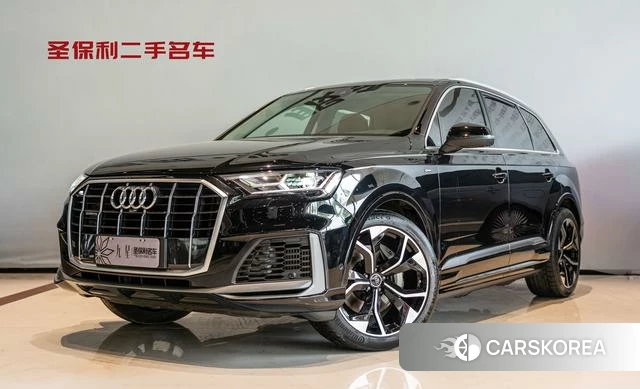 Audi Q7 2023 Черный из Китая, фото 6