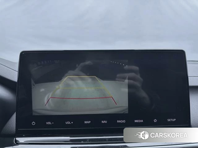 Kia K3 2023 Белый из Китая, фото 6
