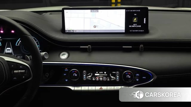 Genesis Electrified GV70 2022 Белый из Кореи, фото 6
