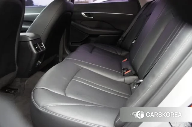 Hyundai Sonata (DN8) 2021 Серебряный из Кореи, фото 6