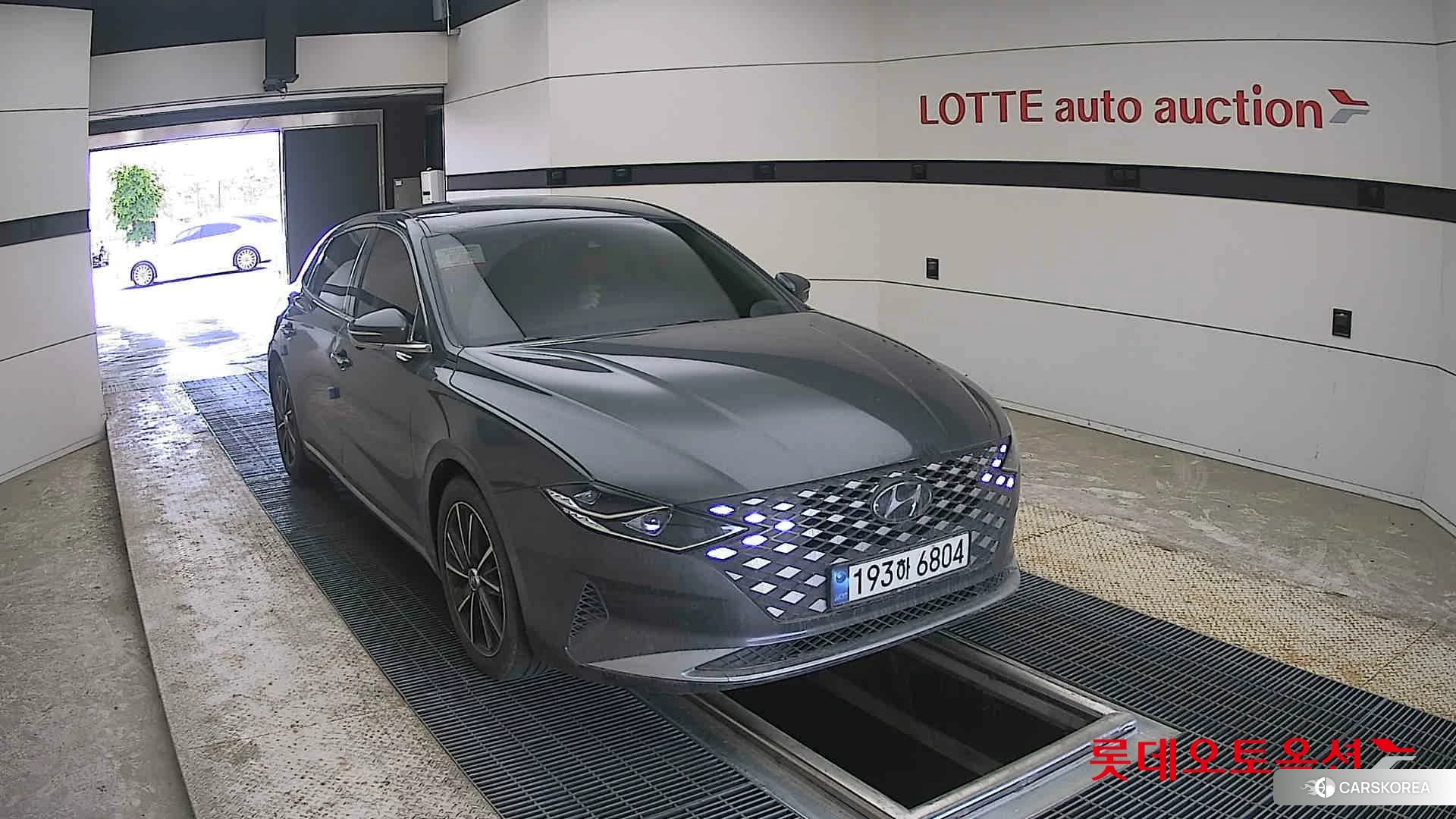 Hyundai Grandeur 2022 Nocturne Grey Metallic из Кореи, фото 6