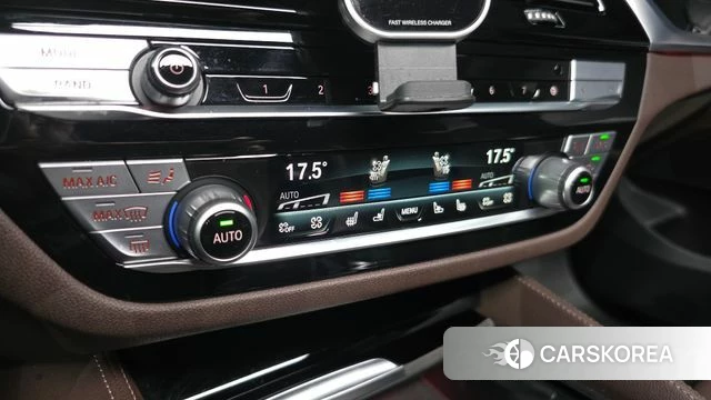 BMW 6 Series GT (G32) 2021 Белый из Кореи, фото 6
