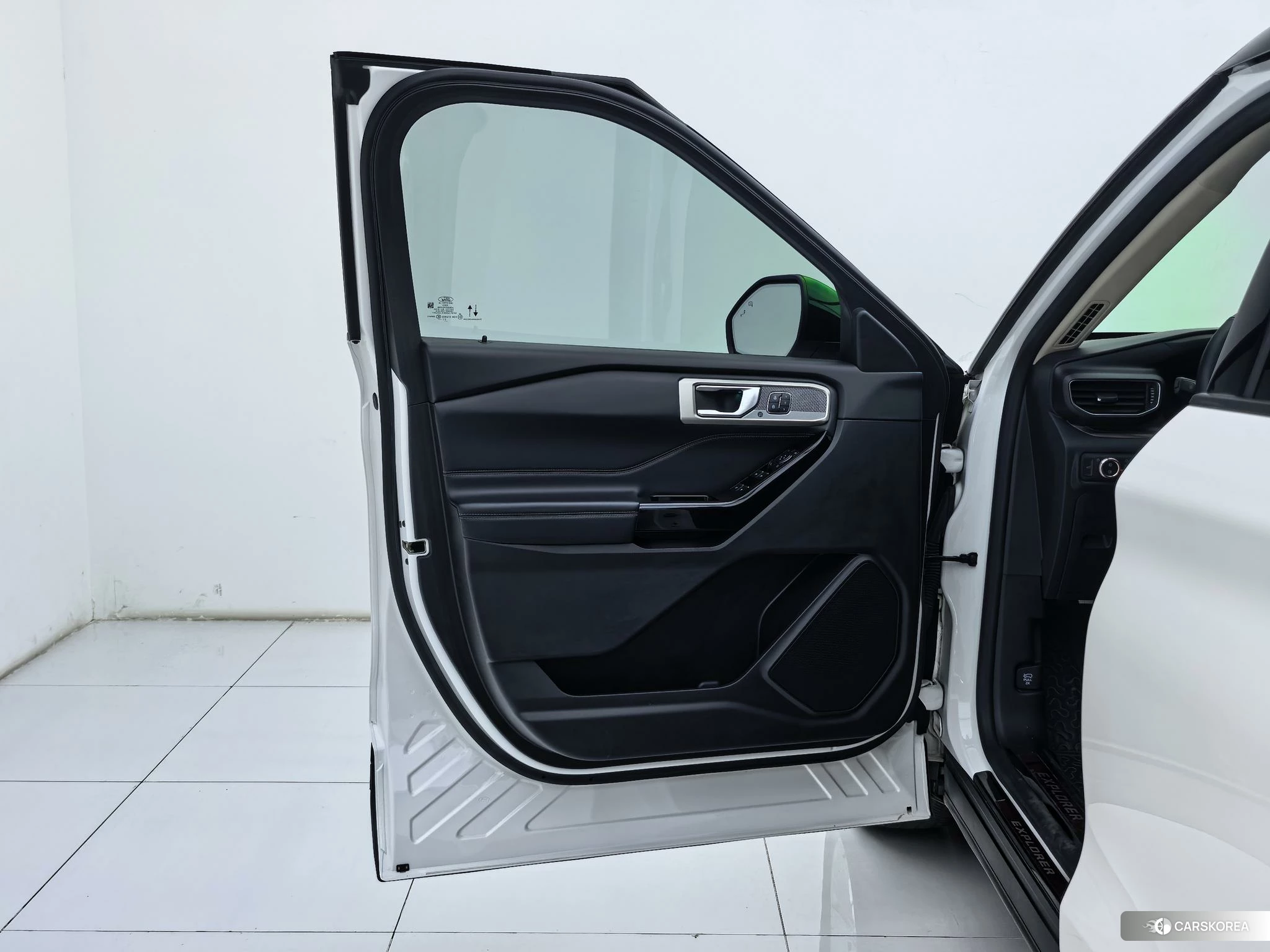 Ford Explorer 2020 Белый из Китая, фото 6