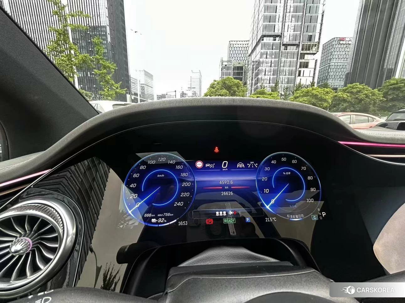Mercedes-Benz EQS 2023 Серебристо-серый из Китая, фото 6