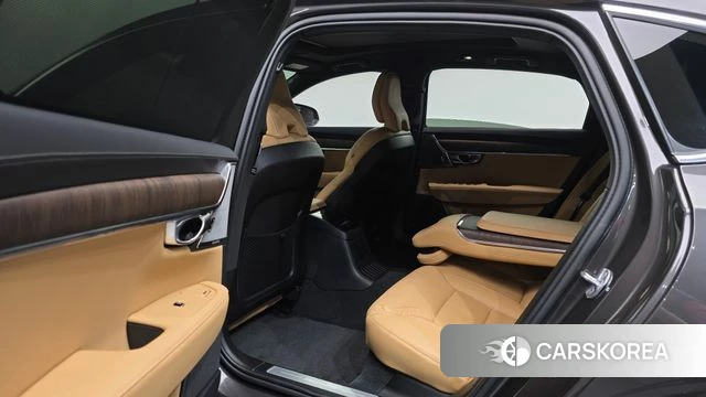 Volvo S90 2024 Серый из Кореи, фото 6