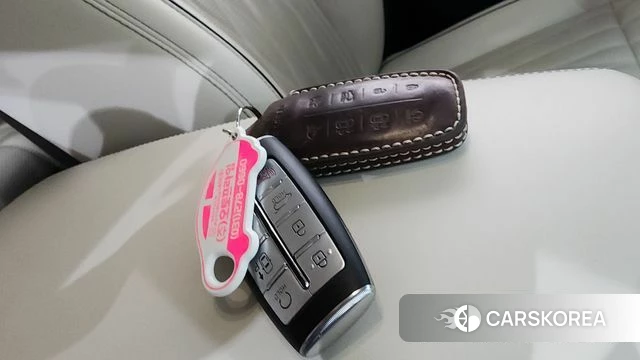 Genesis GV70 2021 Темно-зеленый из Кореи, фото 6