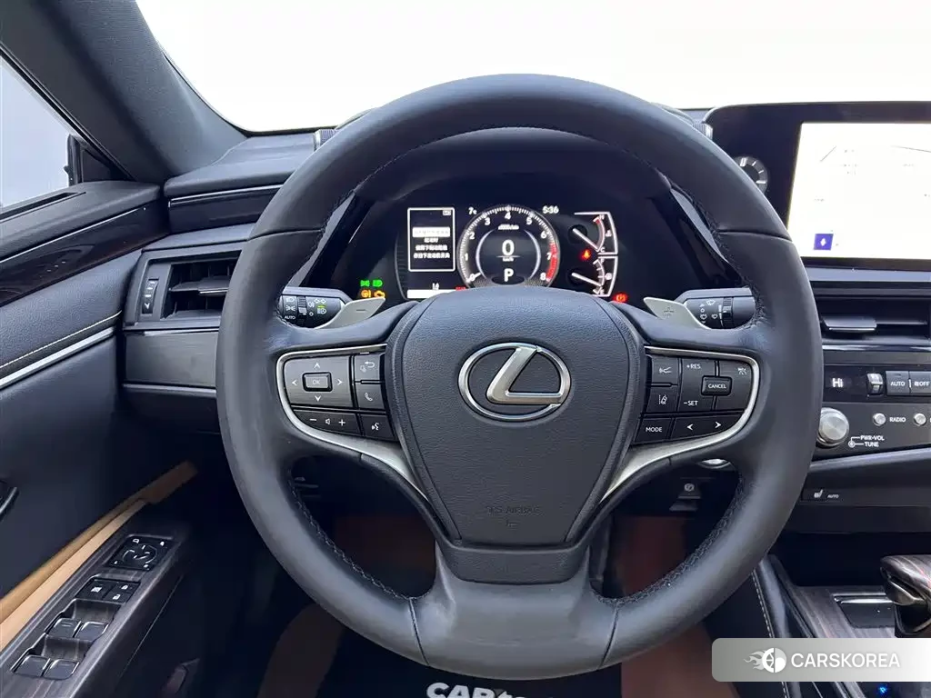 Lexus ES 2024 Белый из Китая, фото 6