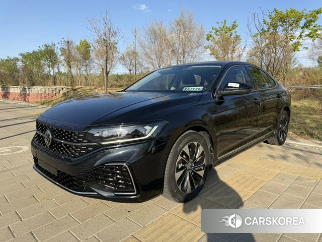 Volkswagen Passat 2023 Черный из Китая, фото 6