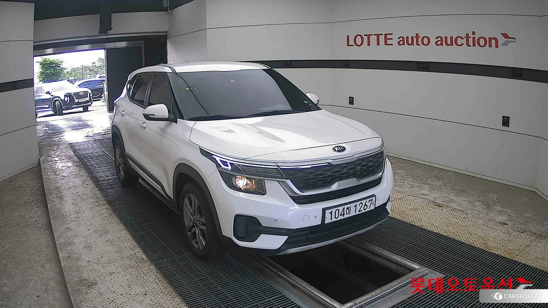Kia Seltos 2020 Snow White Pearl из Кореи, фото 6