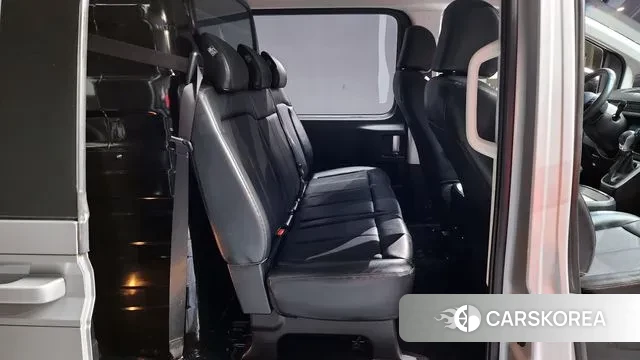 Hyundai Staria 2021 Серебряный из Кореи, фото 6