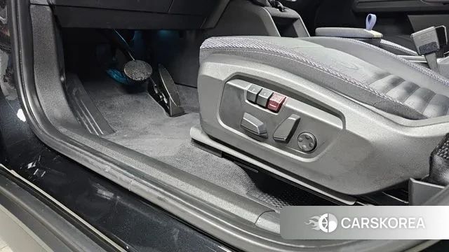 Mini Cooper S Countryman 3rd Generation 2024 Черный из Кореи, фото 6