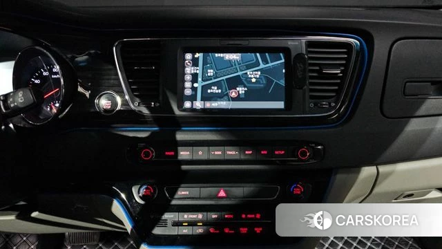 Kia The New Carnival 2018 Белый из Кореи, фото 6