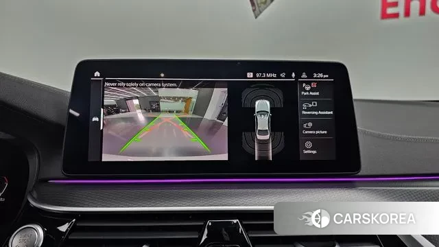 BMW 5 Series (G30) 2022 Белый из Кореи, фото 6