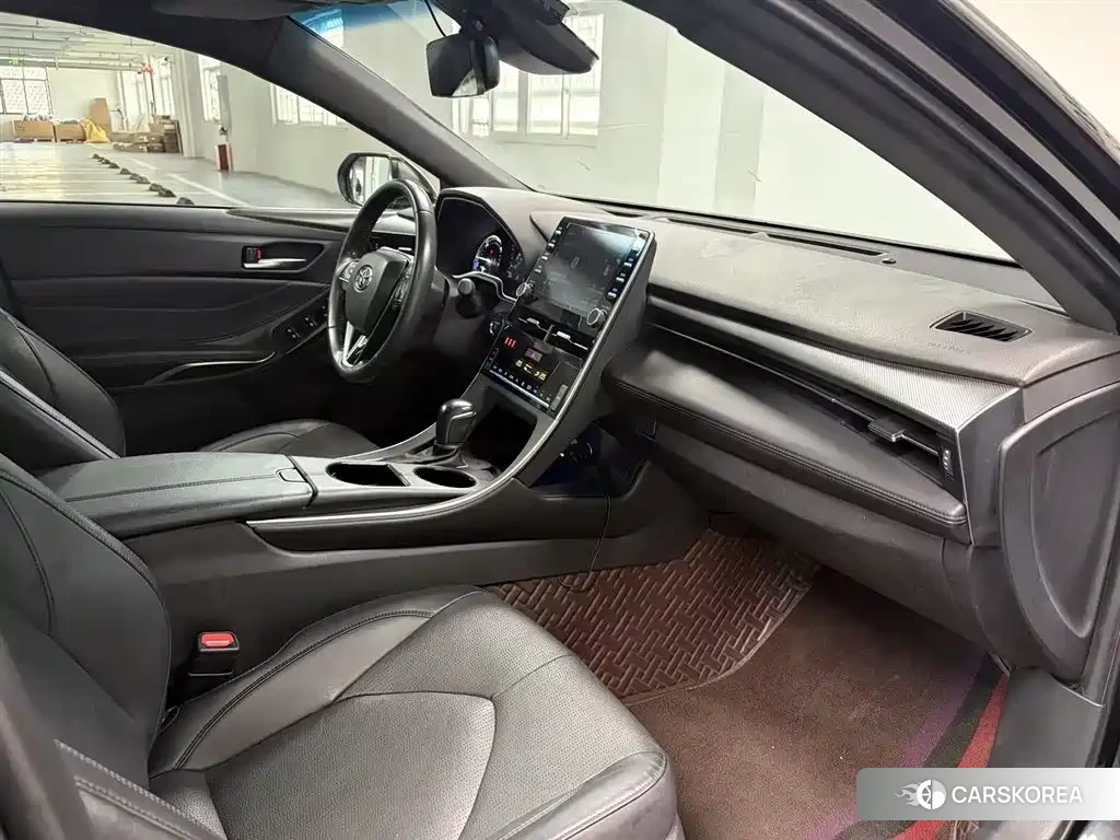Toyota Avalon 2022 Черный из Китая, фото 6