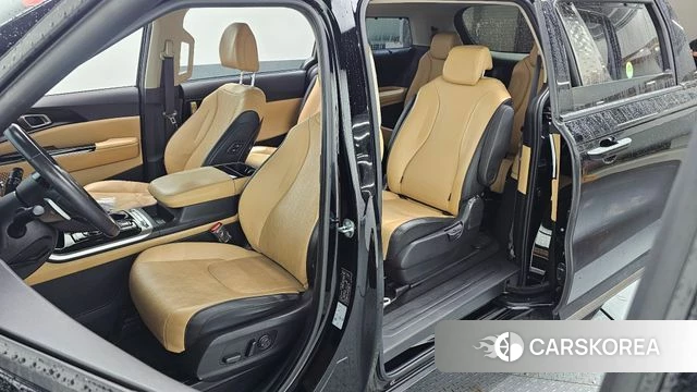 Kia Carnival 4th generation 2023 Черный из Кореи, фото 6
