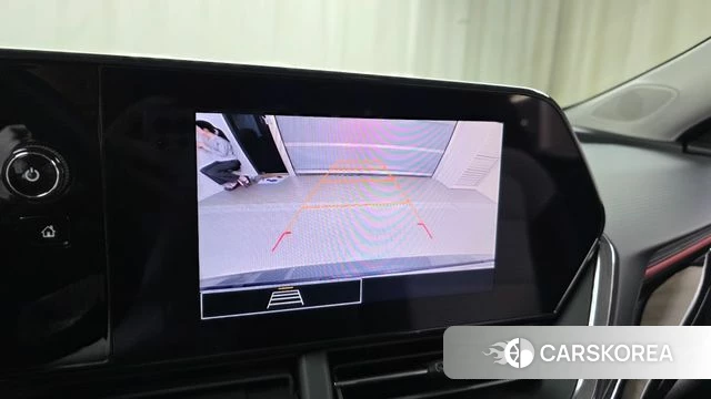 Chevrolet (GM Daewoo) Trax Crossover 2024 Серебристо-серый из Кореи, фото 6