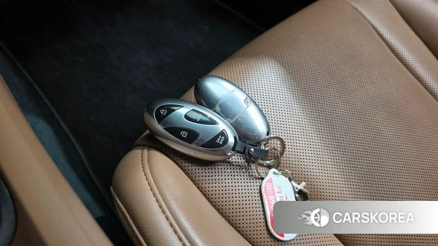 Hyundai Grandeur (GN7) 2023 Белый из Кореи, фото 6