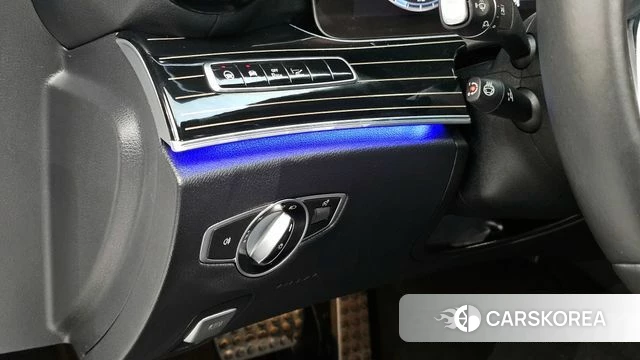 Mercedes-Benz CLS-Class C257 2019 Белый из Кореи, фото 6
