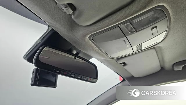 Kia Stonic 2019 Белый из Кореи, фото 6