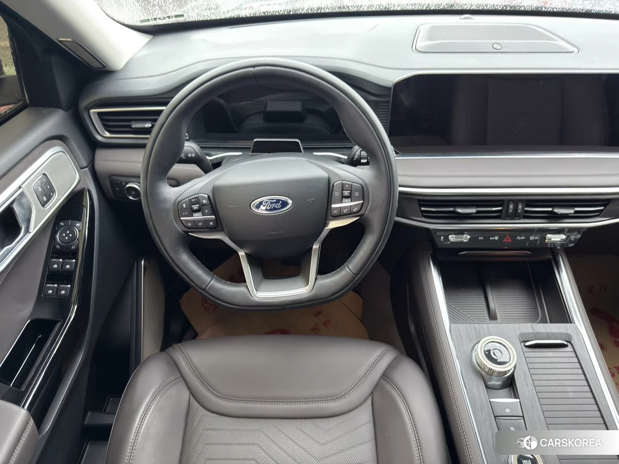 Ford Explorer 2024 Черный из Китая, фото 6