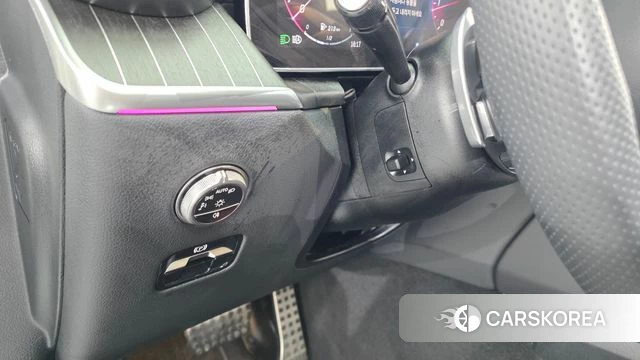 Mercedes-Benz GLC-Class X254 2025 Белый из Кореи, фото 6