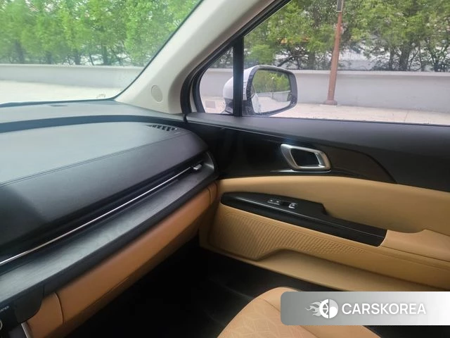 Kia Carnival 4th generation 2022 Белый из Кореи, фото 6