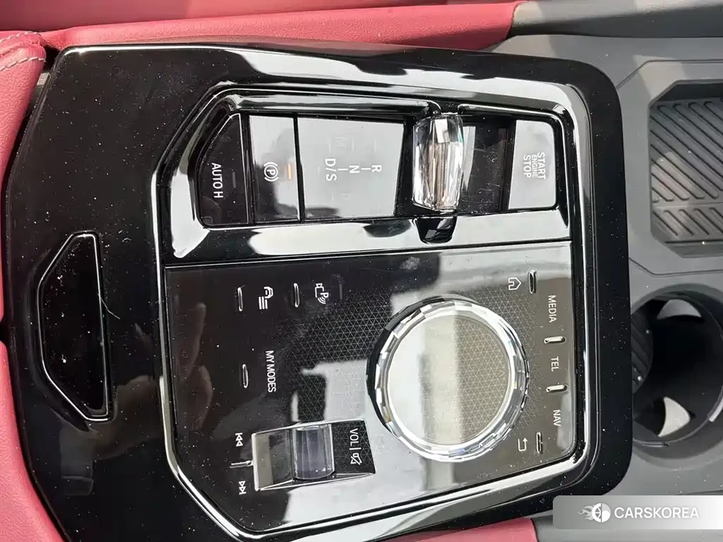 BMW 5 series 2025 Черный из Китая, фото 6