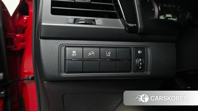Ssangyong The New Rexton Sports Cannes 2021 Красный из Кореи, фото 6