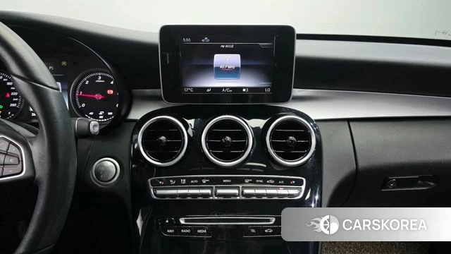 Mercedes-Benz C-Class W205 2018 Черный из Кореи, фото 6