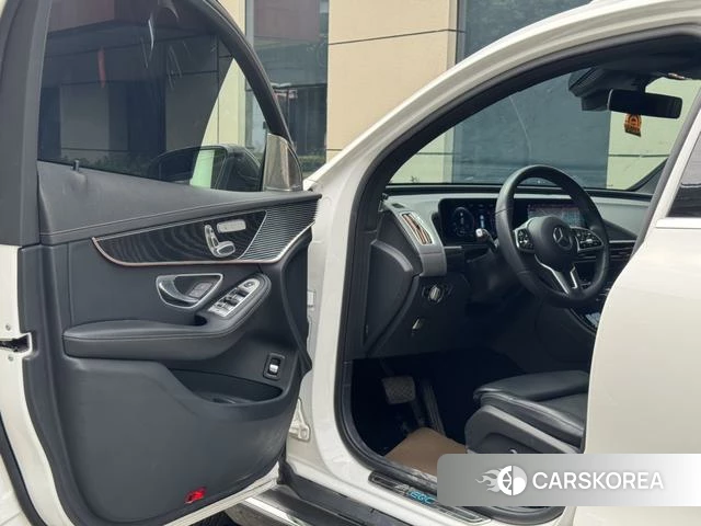 Mercedes-Benz EQC 2021 Белый из Китая, фото 6