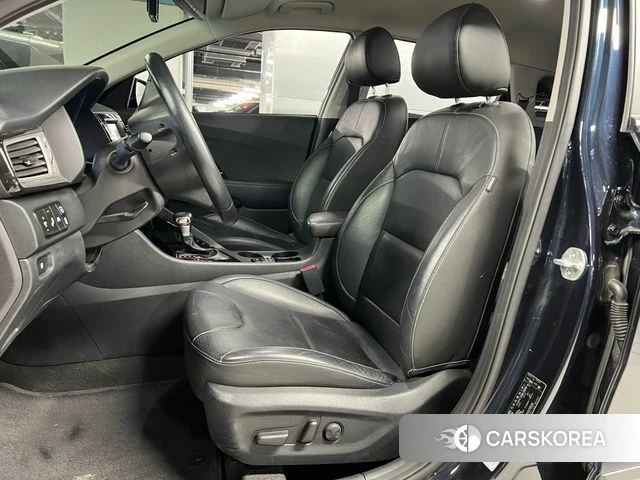 Kia Niro 2018 Синий из Кореи, фото 6