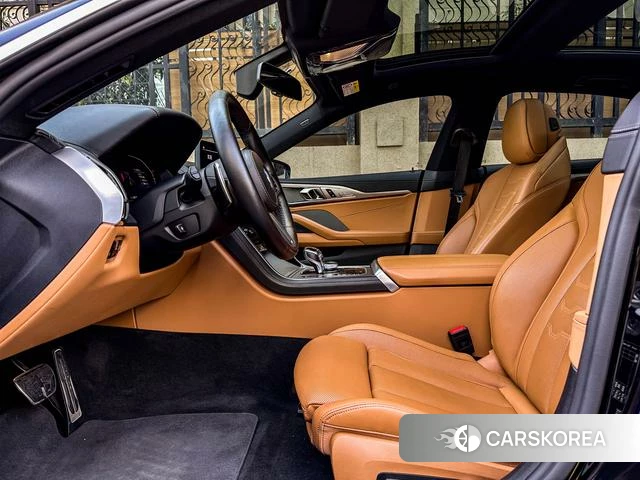 BMW 8 series 2023 Черный из Китая, фото 6