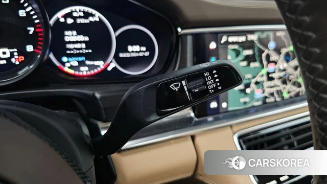 Porsche Panamera (971) 2022 Серебристо-серый из Кореи, фото 6