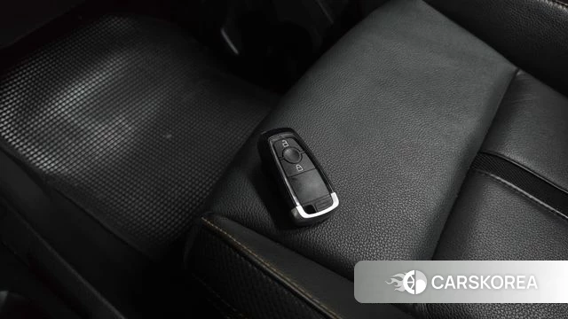 Ford Ranger 3rd Generation 2021 Серый из Кореи, фото 6
