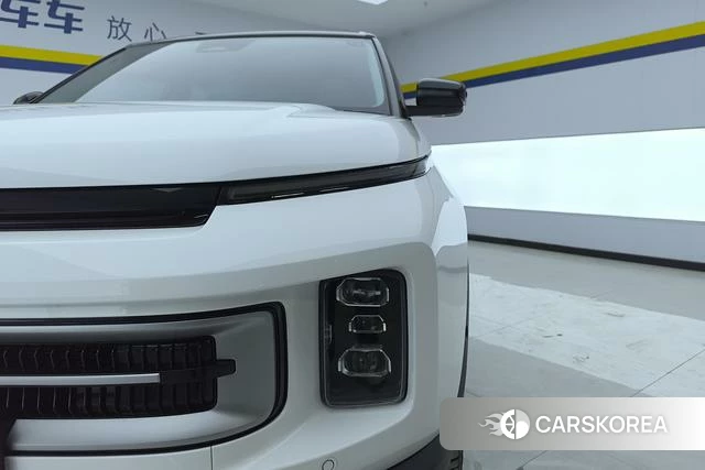 Geely Automobile Geely ICON 2023 Белый из Китая, фото 6