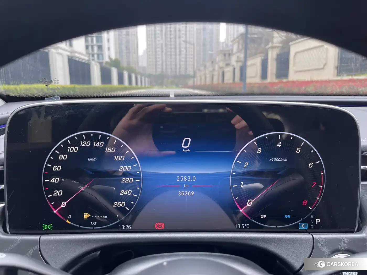 Mercedes-Benz E-Class 2024 Белый из Китая, фото 6