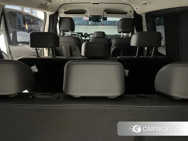 Hyundai Staria 2025 Черный из Кореи, фото 6